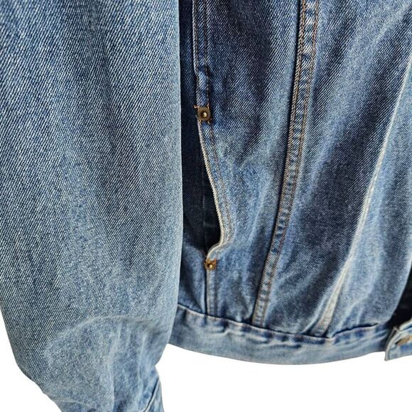 Vintage Riviera Hotel Casino Las Vegas Denim Jacket Circe Jeans Size L 90s Embro - Picture 6 of 11